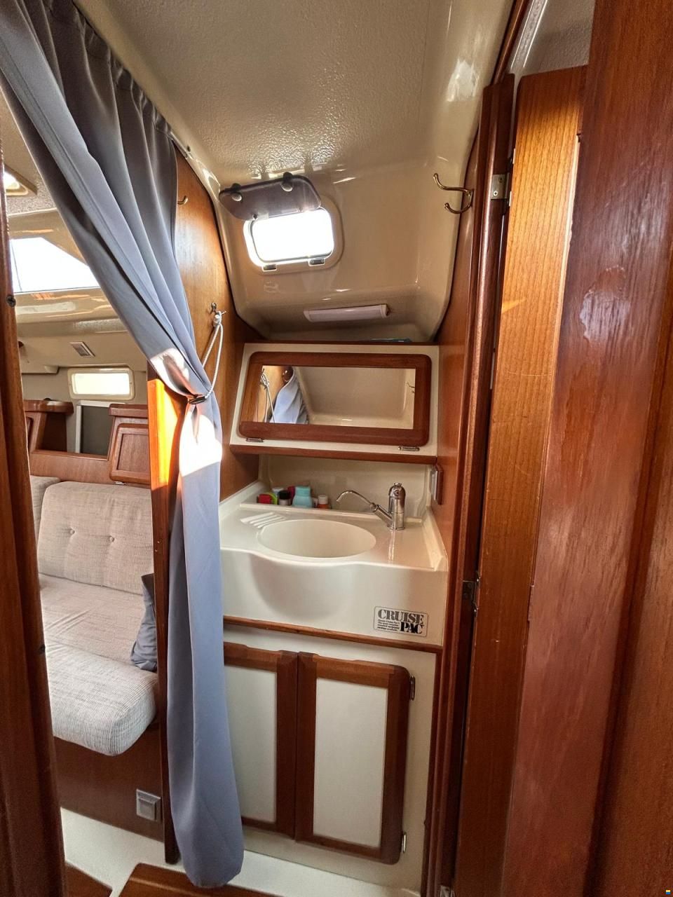 Hunter 33.5
