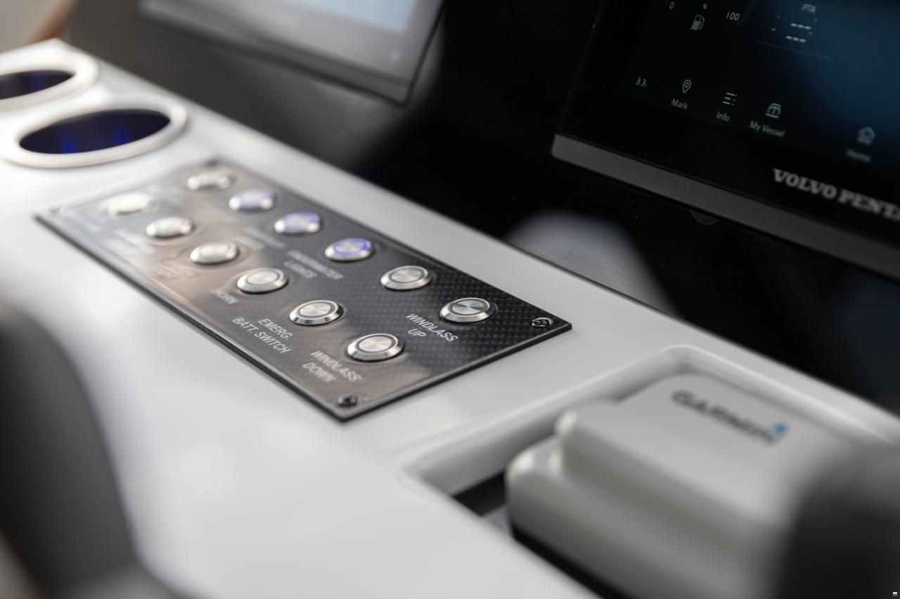 Tesoro T40