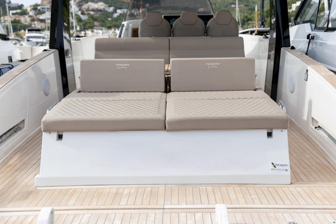 Tesoro T40