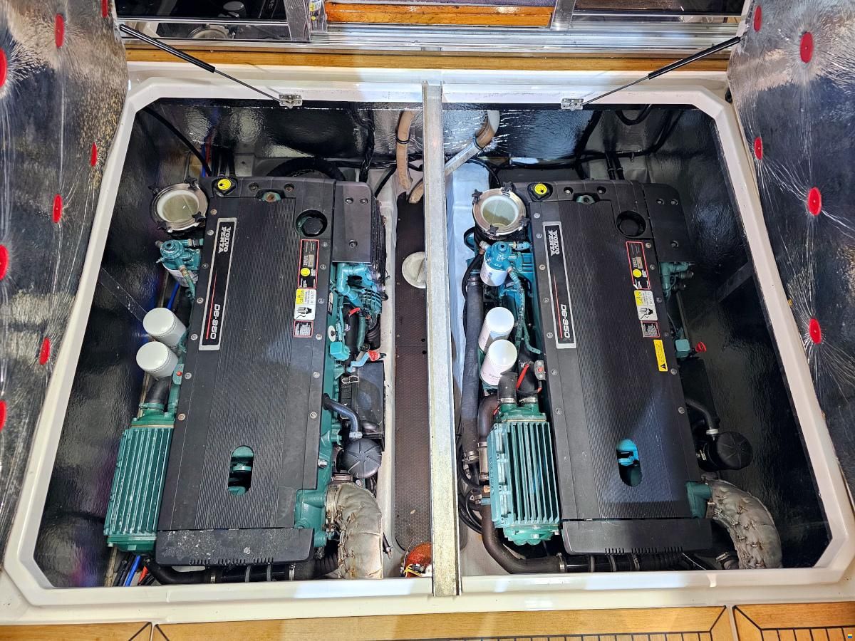 Nimbus 42 Nova Volvo Penta D6-350 EVC