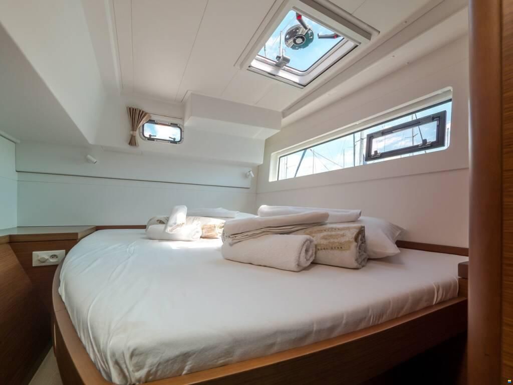 Lagoon 40 A/C