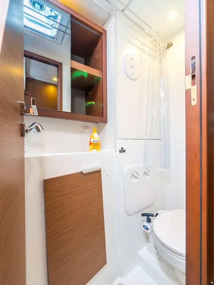 Lagoon 40 A/C