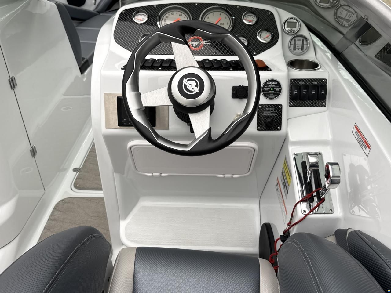 Baja 247 Islander