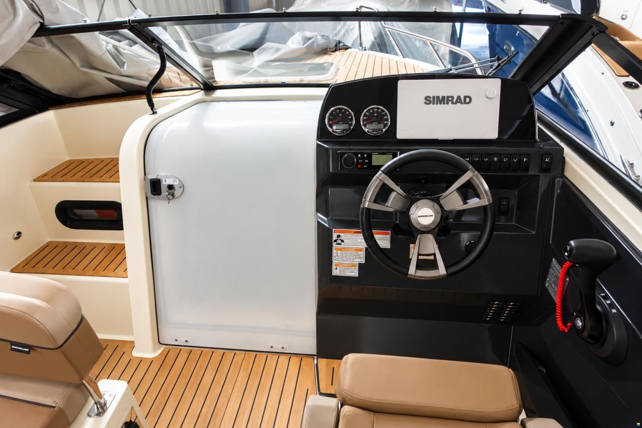 Quicksilver Activ 675 Cruiser inkl. Trailer & Bodens