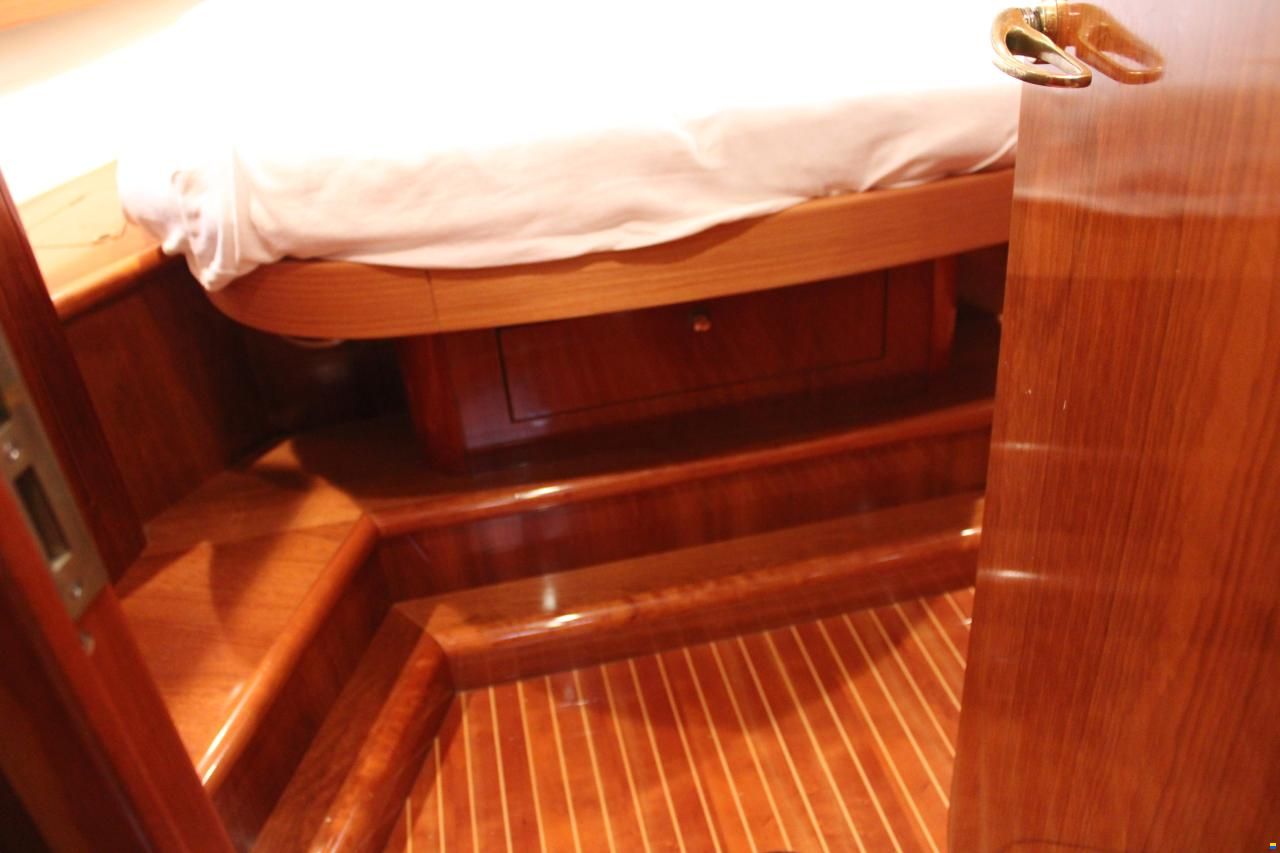 Apreamare 11m semi cabinato
