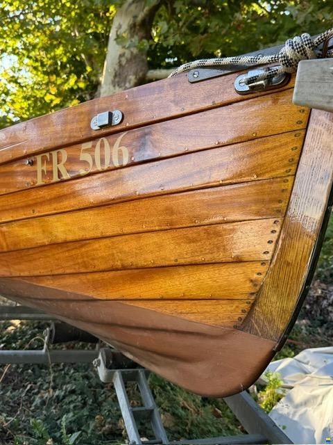 Furrer Klinker-Ruderboot Mahagoni Holz