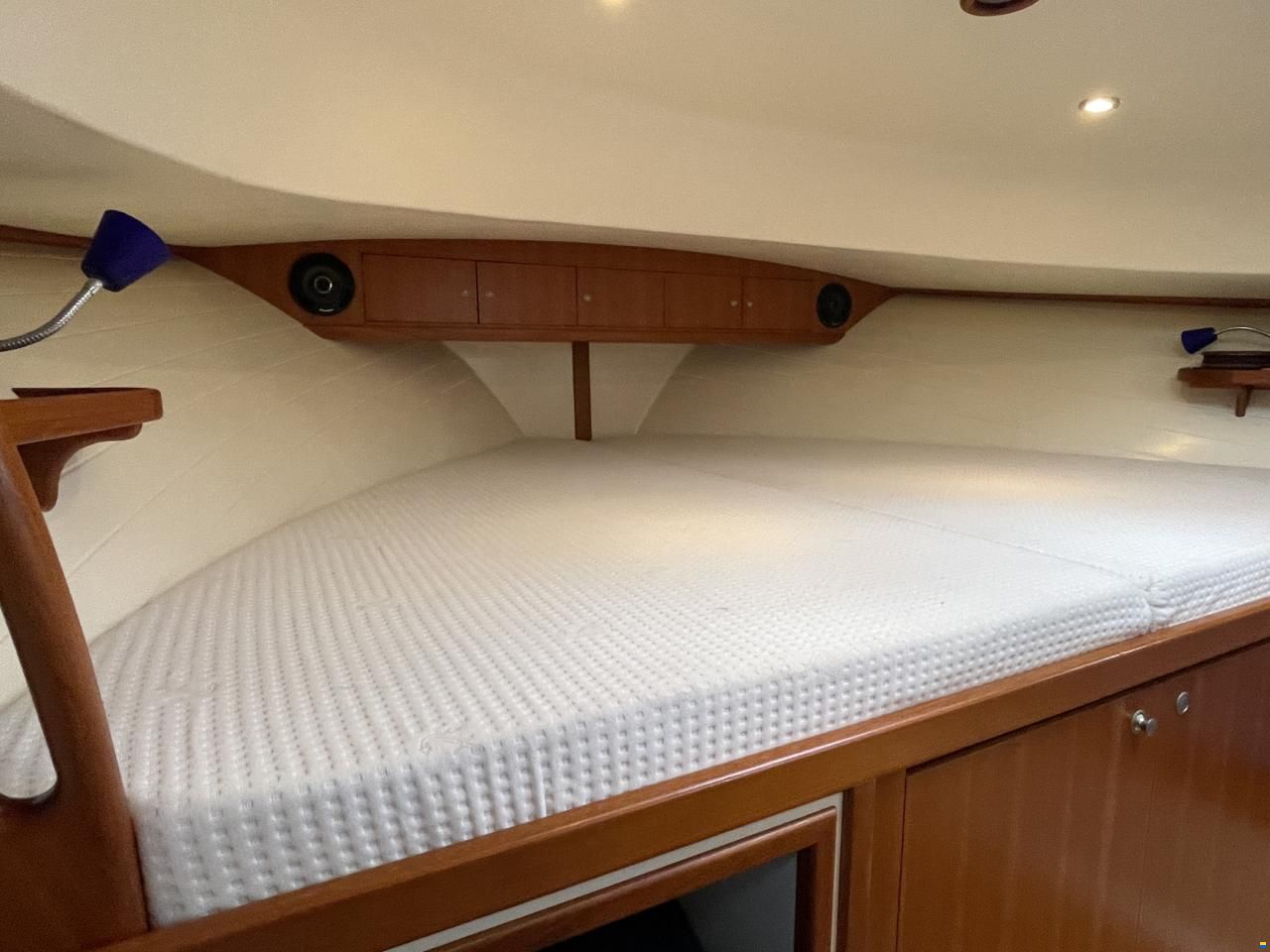 Intercruiser 29