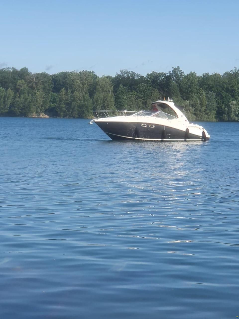 Sea Ray 325 Sundancer