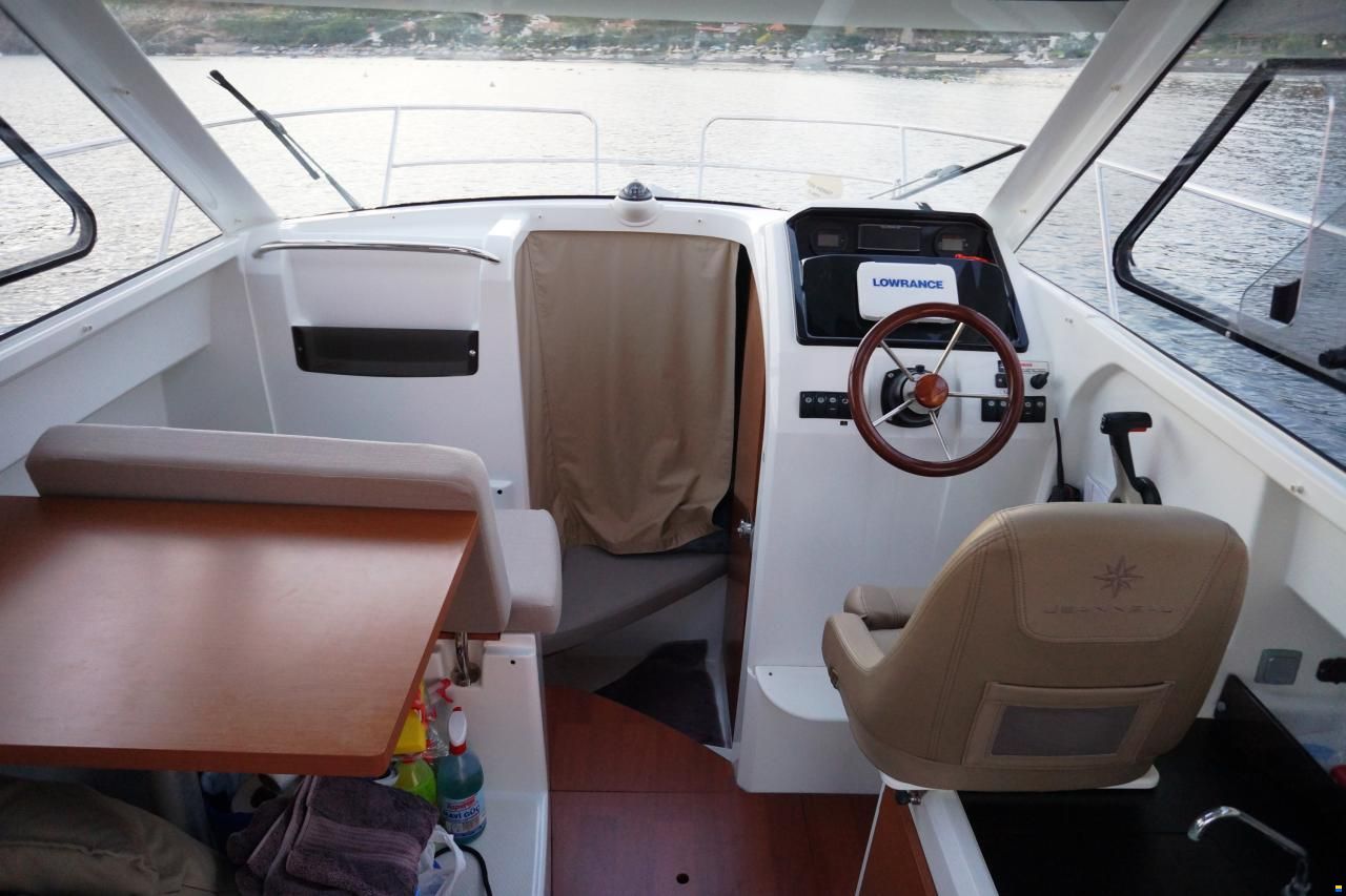 Jeanneau Merry Fisher 755