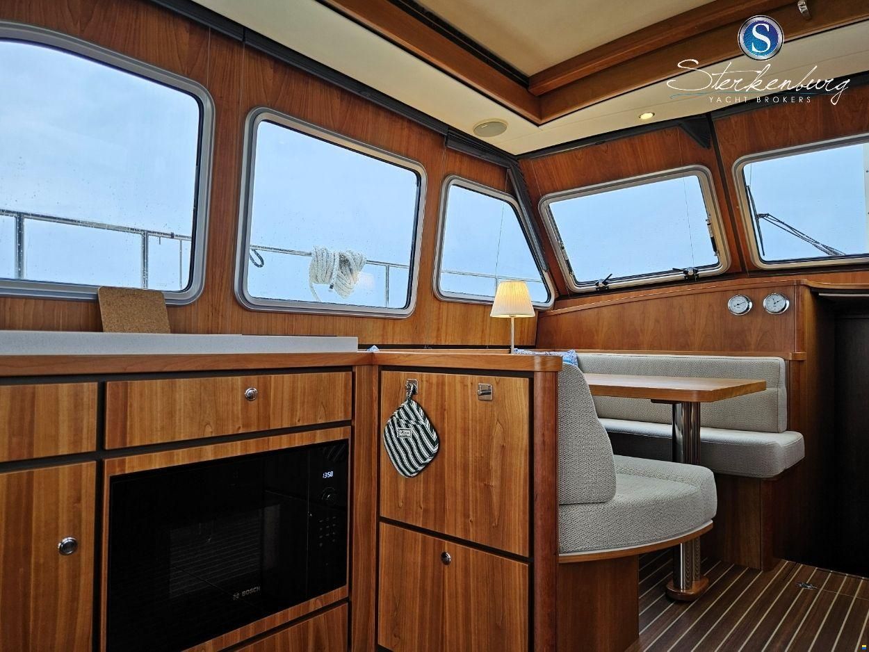Linssen Grand Sturdy 40.9 Sedan Twin