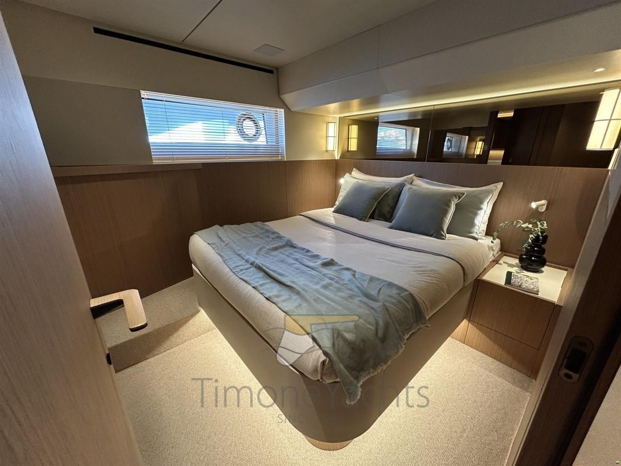 Azimut Seadeck 9