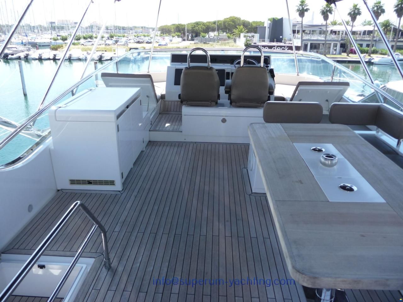 Fairline Squadron 65