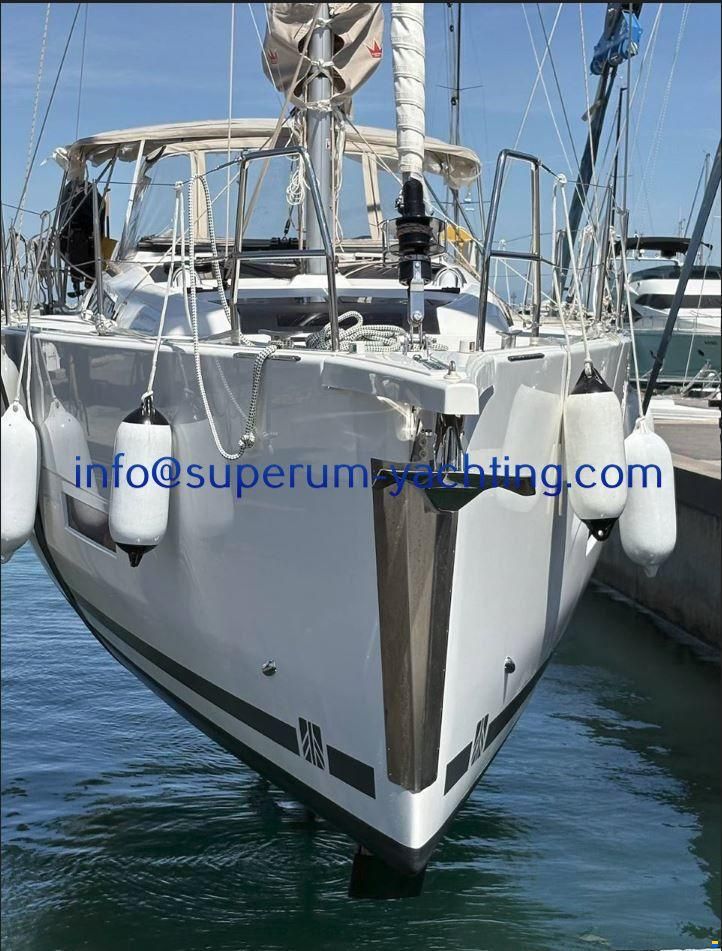 Dufour 390