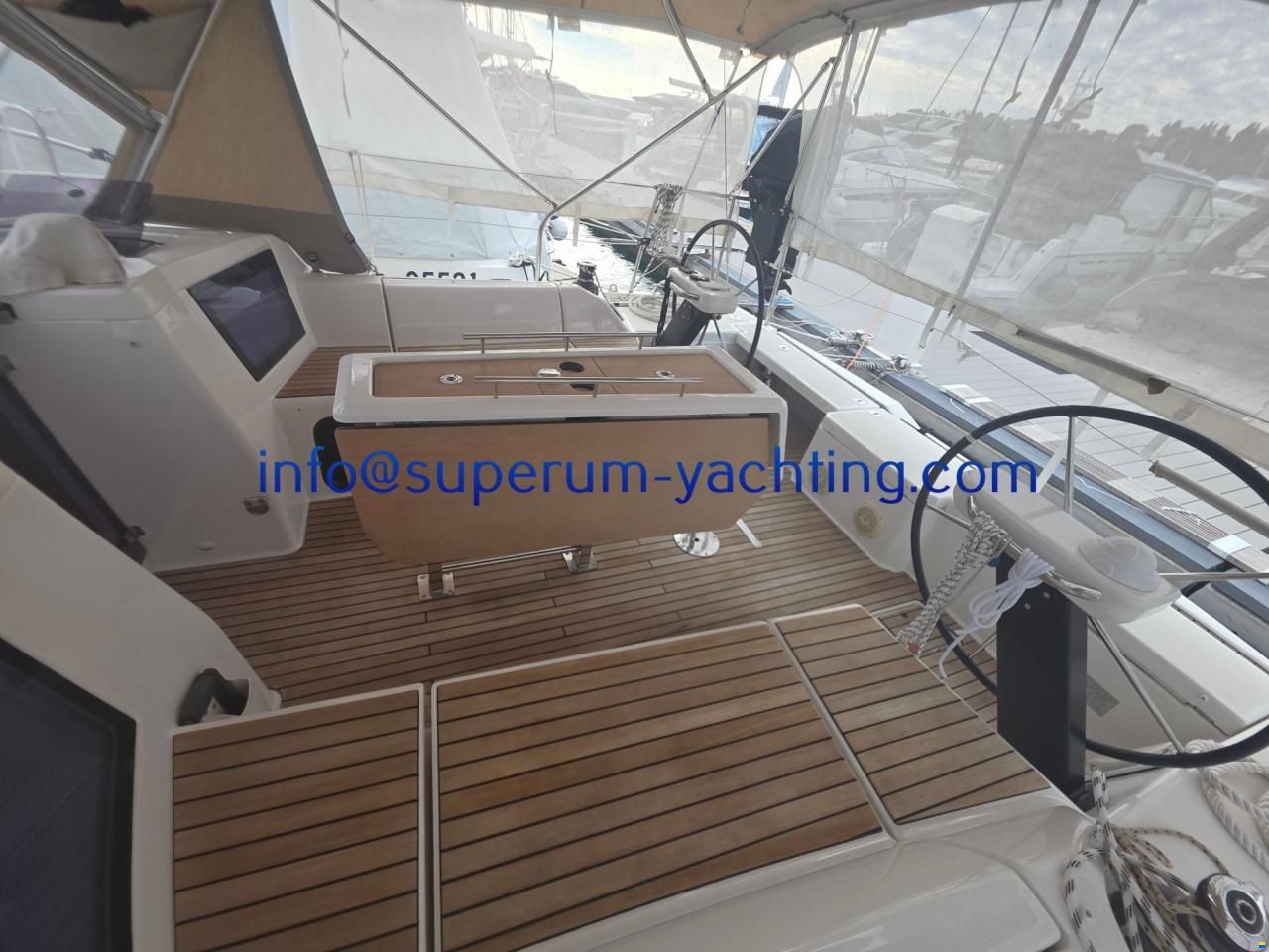 Dufour 390
