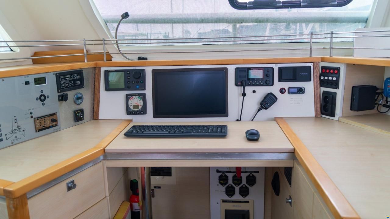 Catana 42