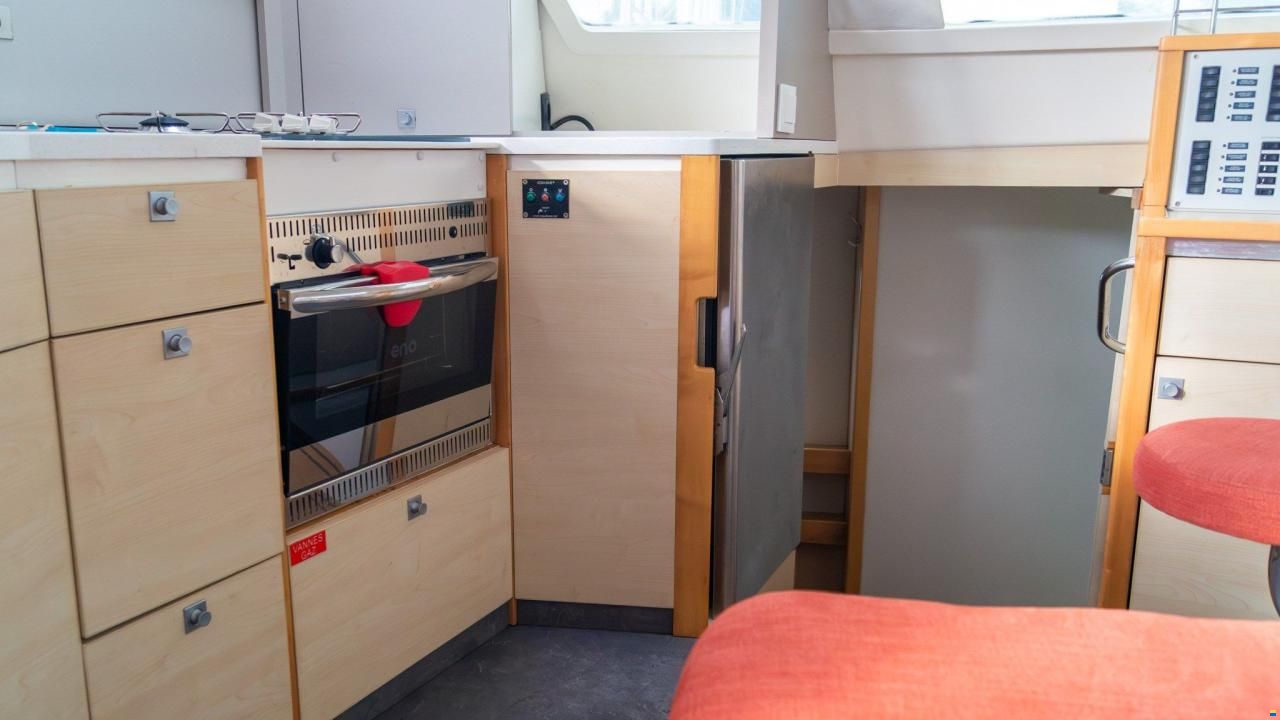 Catana 42
