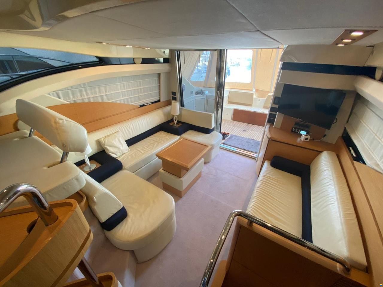 Azimut 43 FLY - BJ. 2005