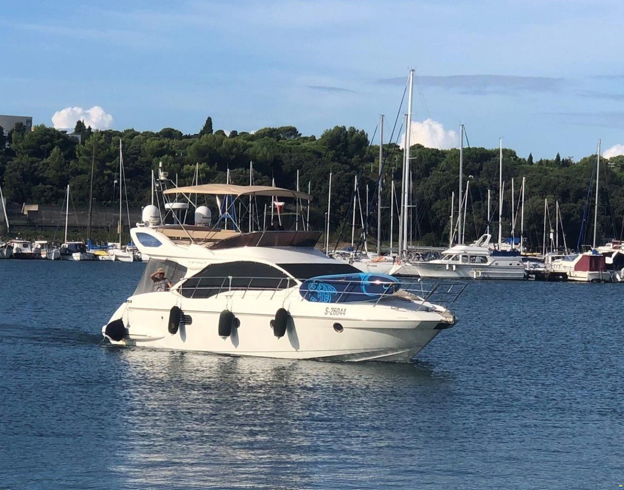 Azimut 43 FLY - BJ. 2005