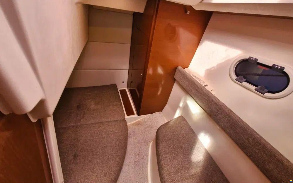 Jeanneau Leader 8