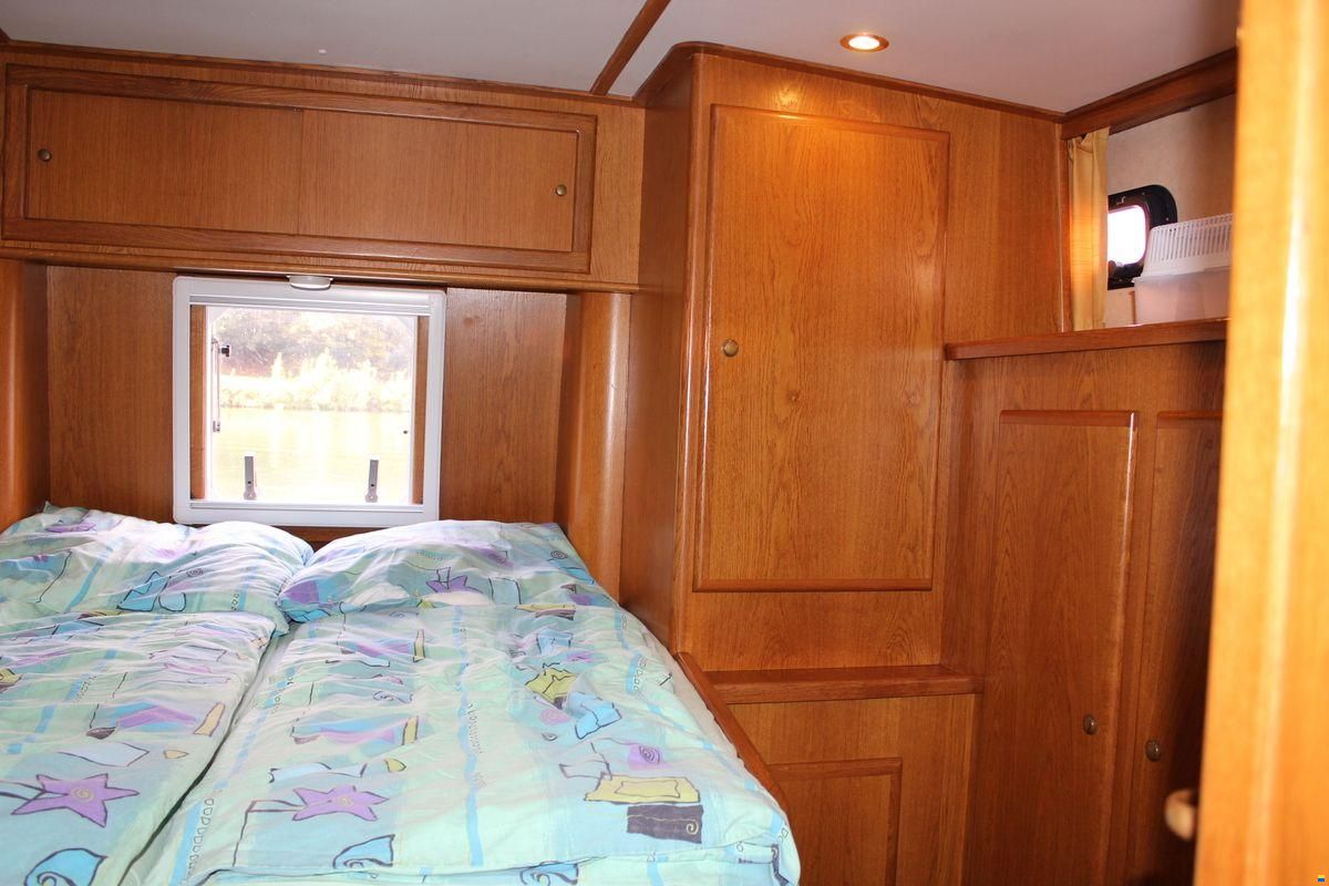 Gruno 38 Elite Royal