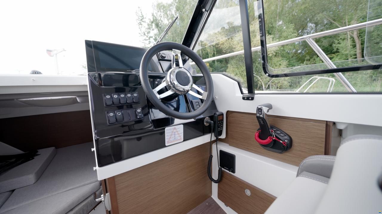 Jeanneau Merry Fisher 795 S2