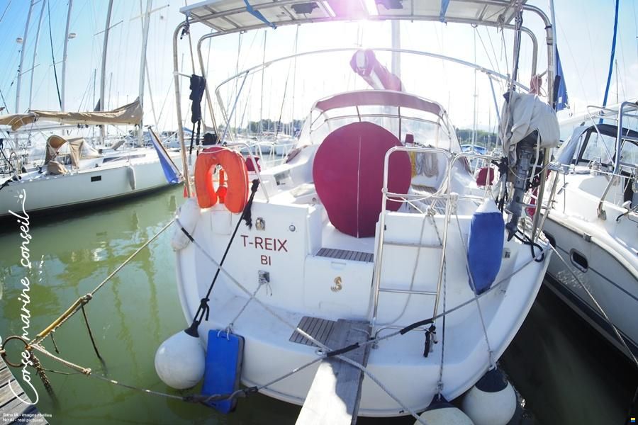 Beneteau Oceanis 393