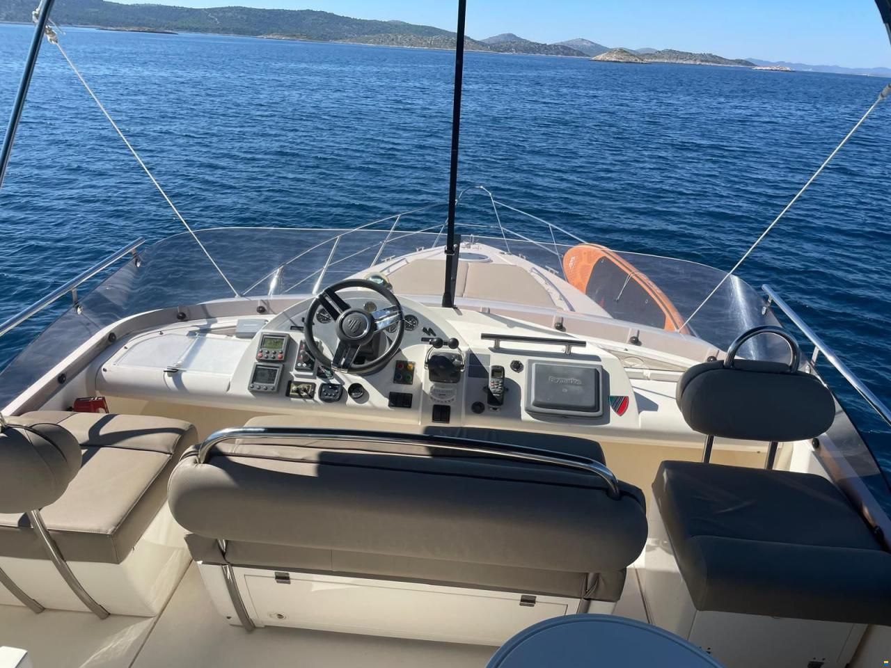 Fairline Phantom 46