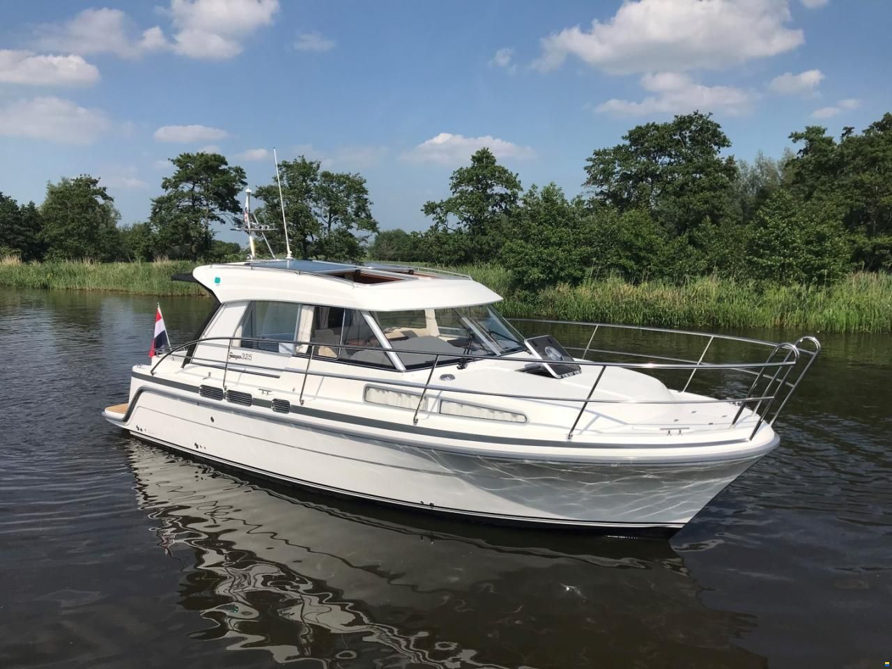 Saga 325