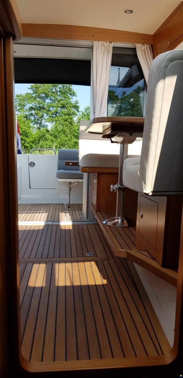 Saga 325