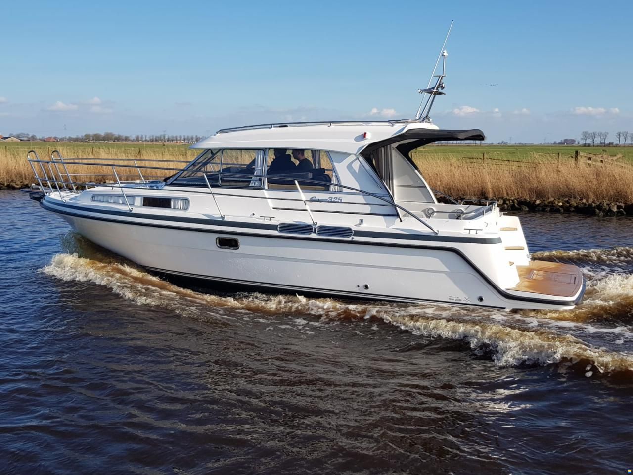 Saga 325