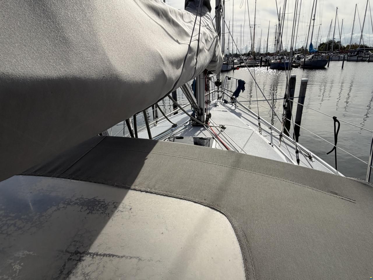 Catalina 320