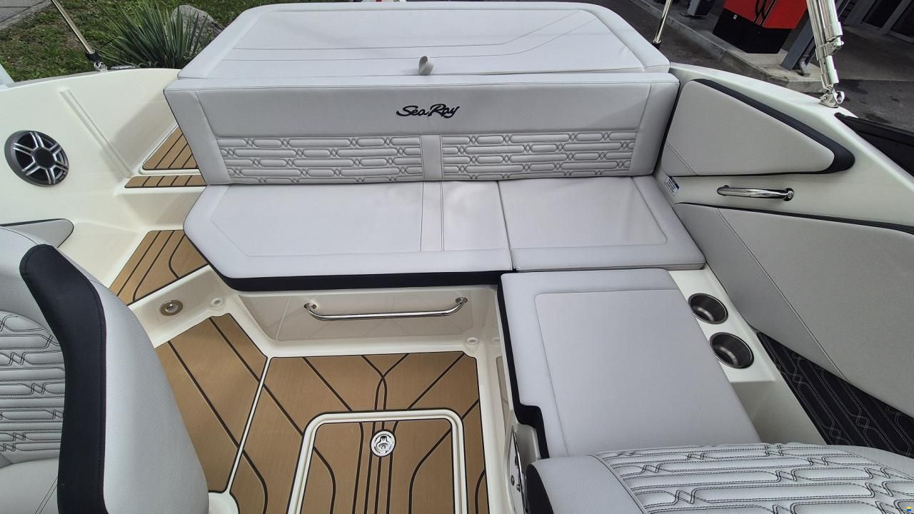 Sea Ray SPX 190 Europe