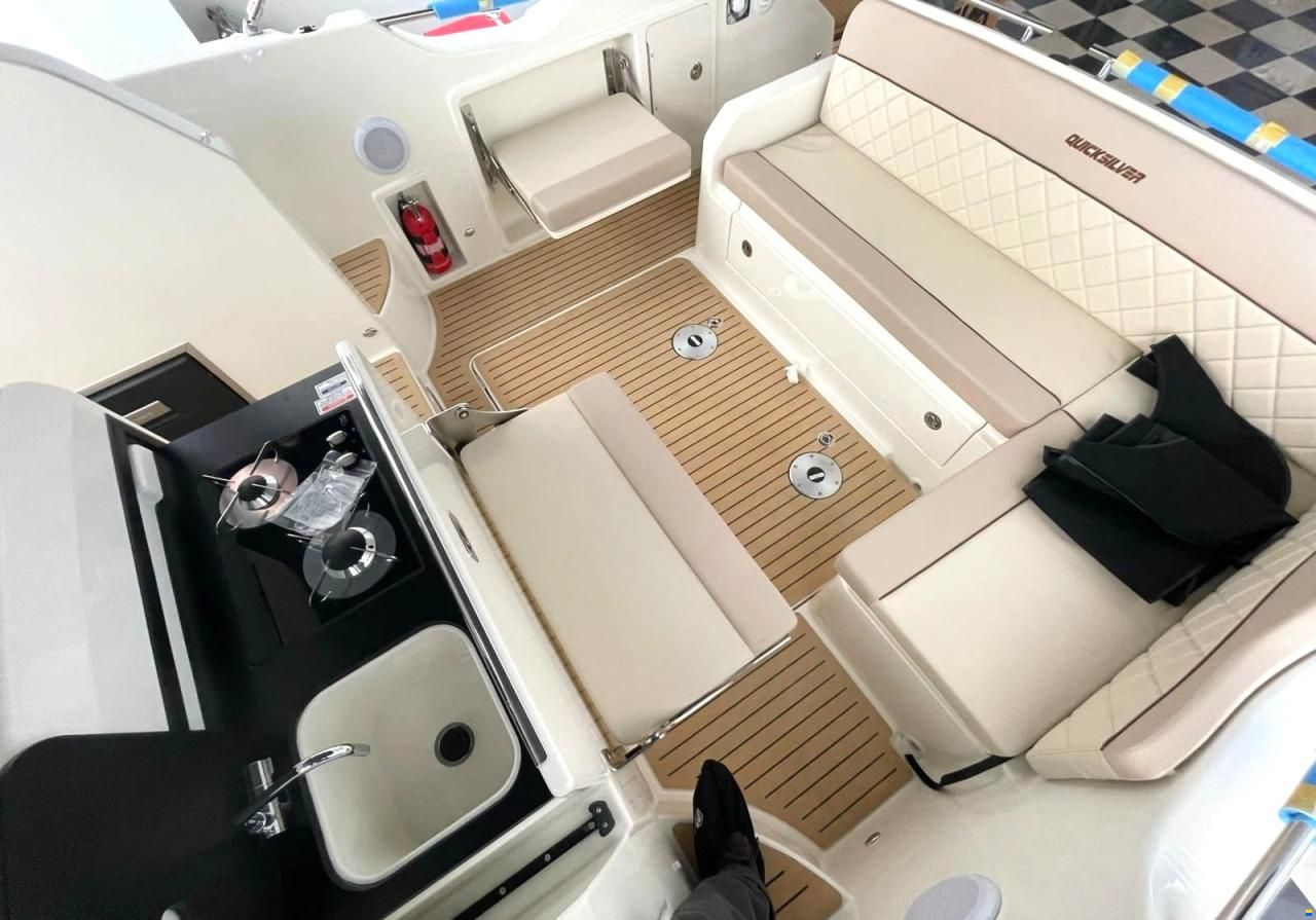 Quicksilver Inflatables Activ 875 Sundeck