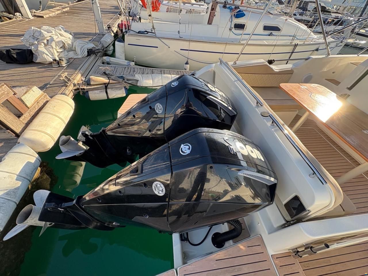 Quicksilver Inflatables Activ 875 Sundeck