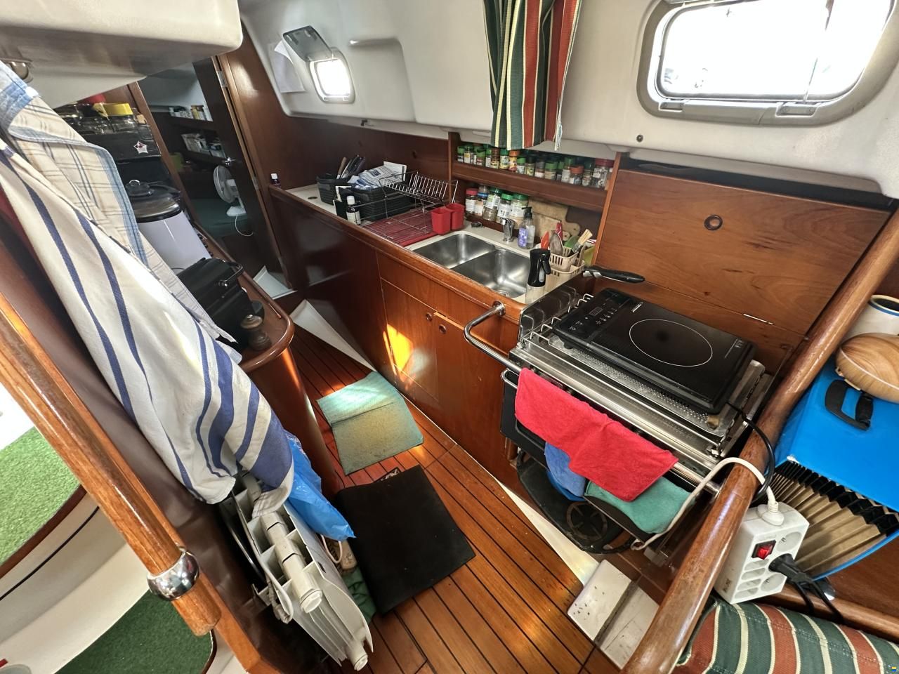 Beneteau Oceanis 36 CC