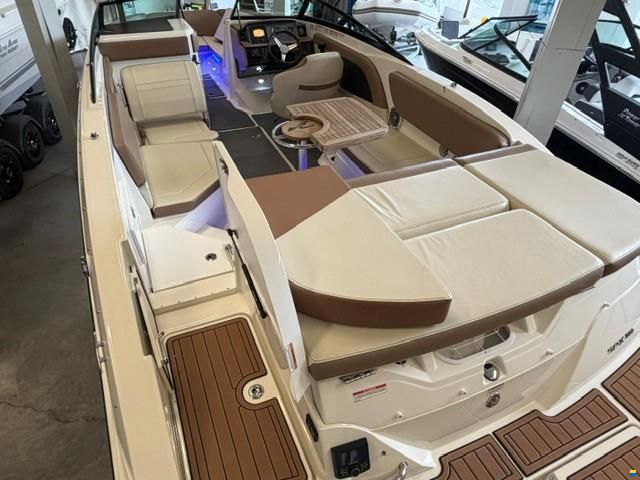 Sea Ray SPX23