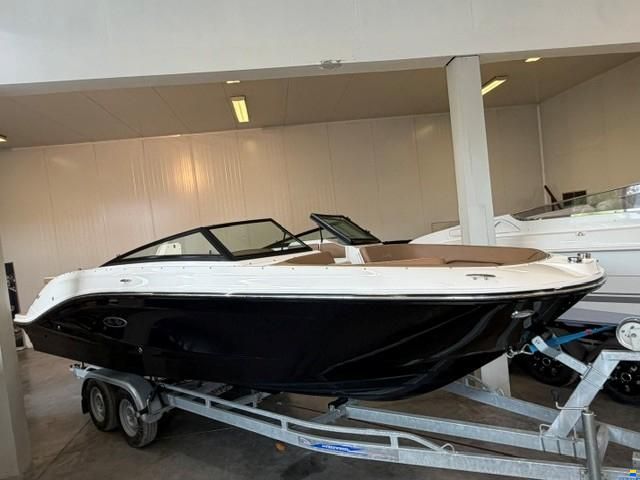 Sea Ray SPX23