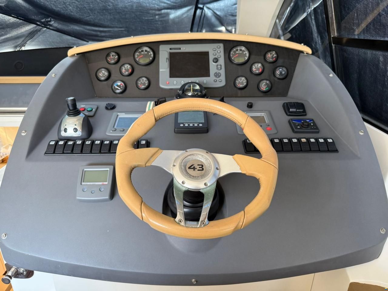 Astondoa AS 43 OPEN