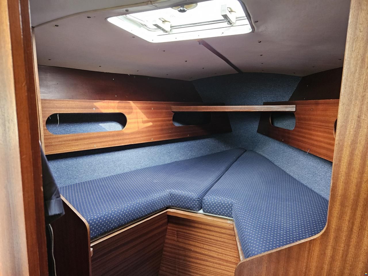 Jeanneau Aquila 28