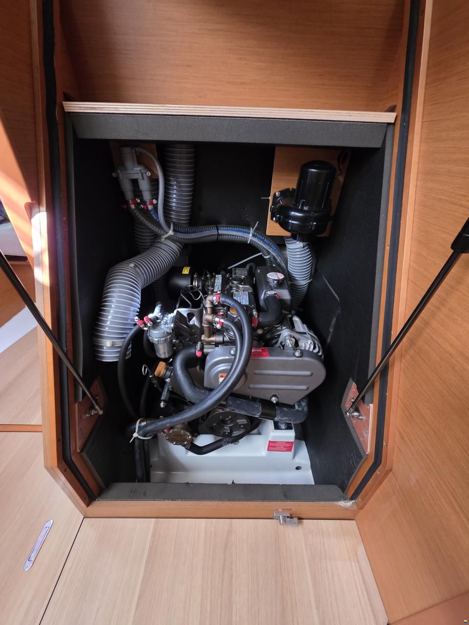 Jeanneau Sun Odyssey 379