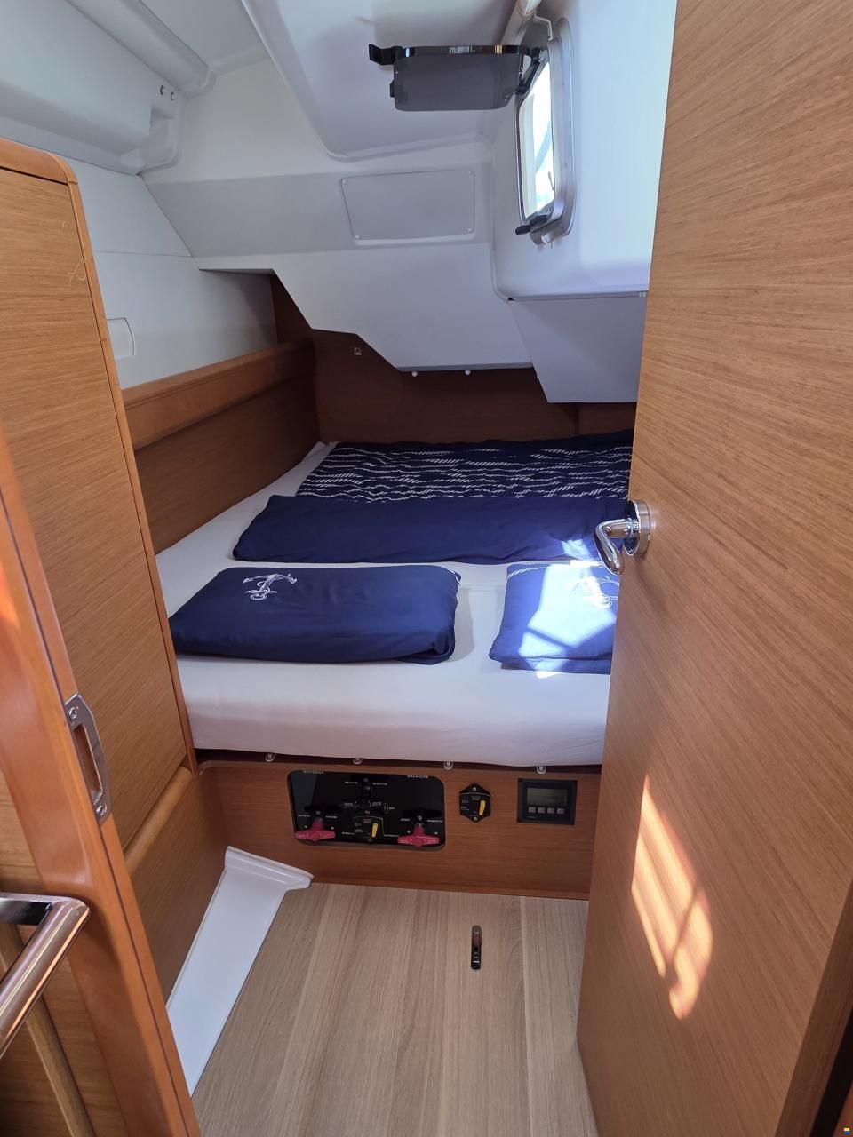Jeanneau Sun Odyssey 379