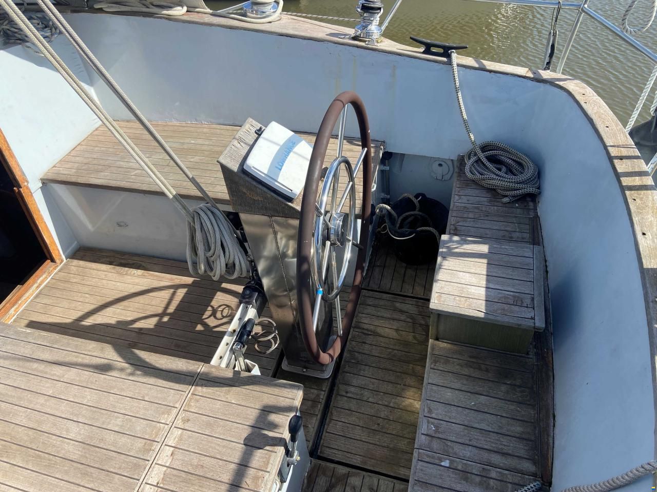 Hallig 32
