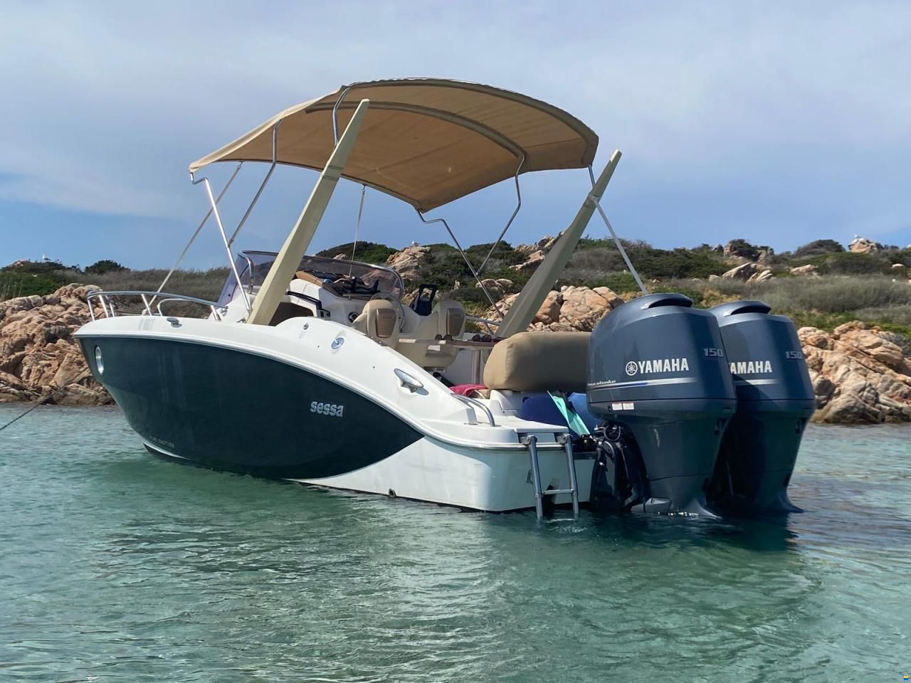 Sessa Key Largo 27 outboard