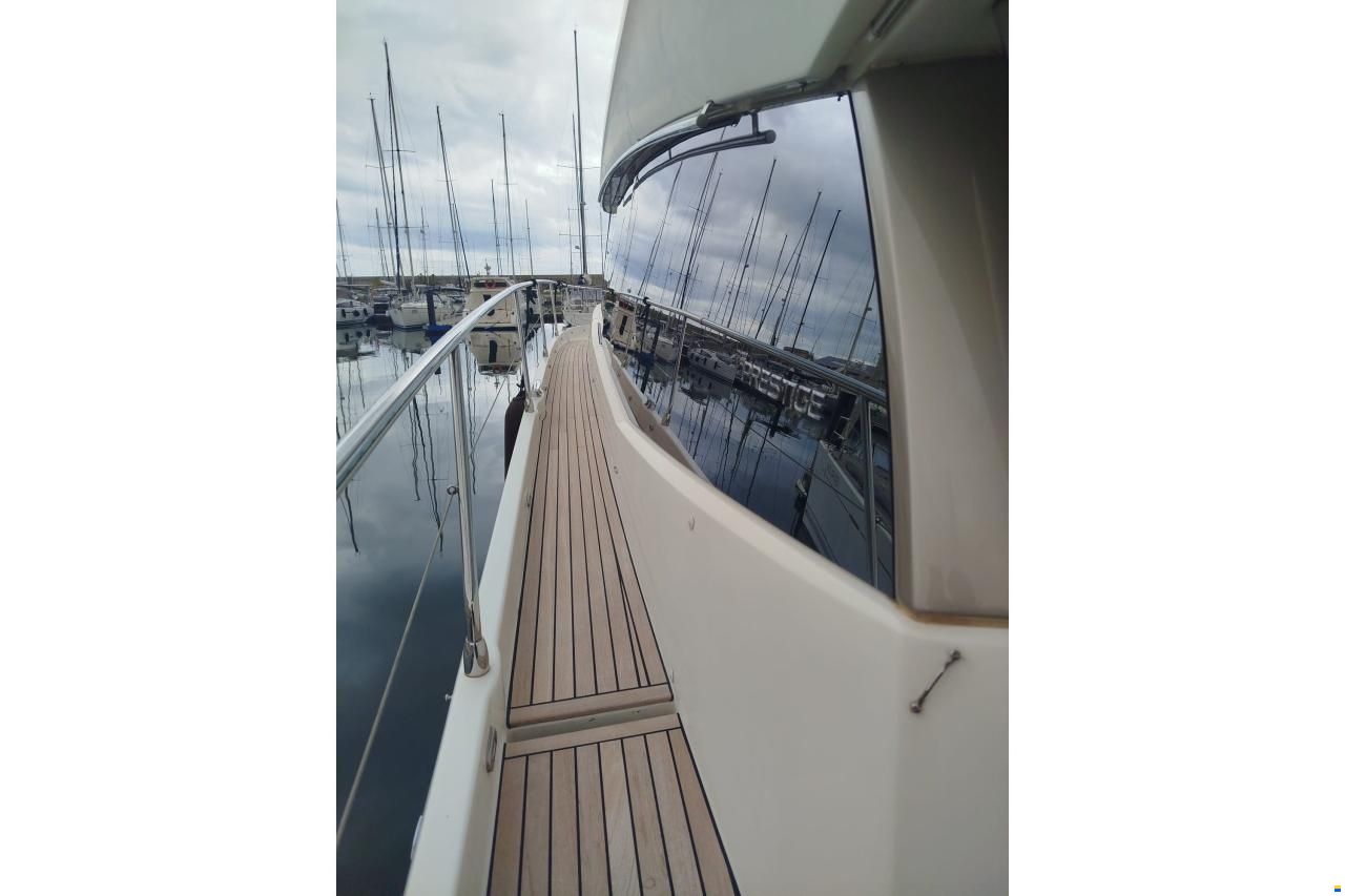 Prestige 550