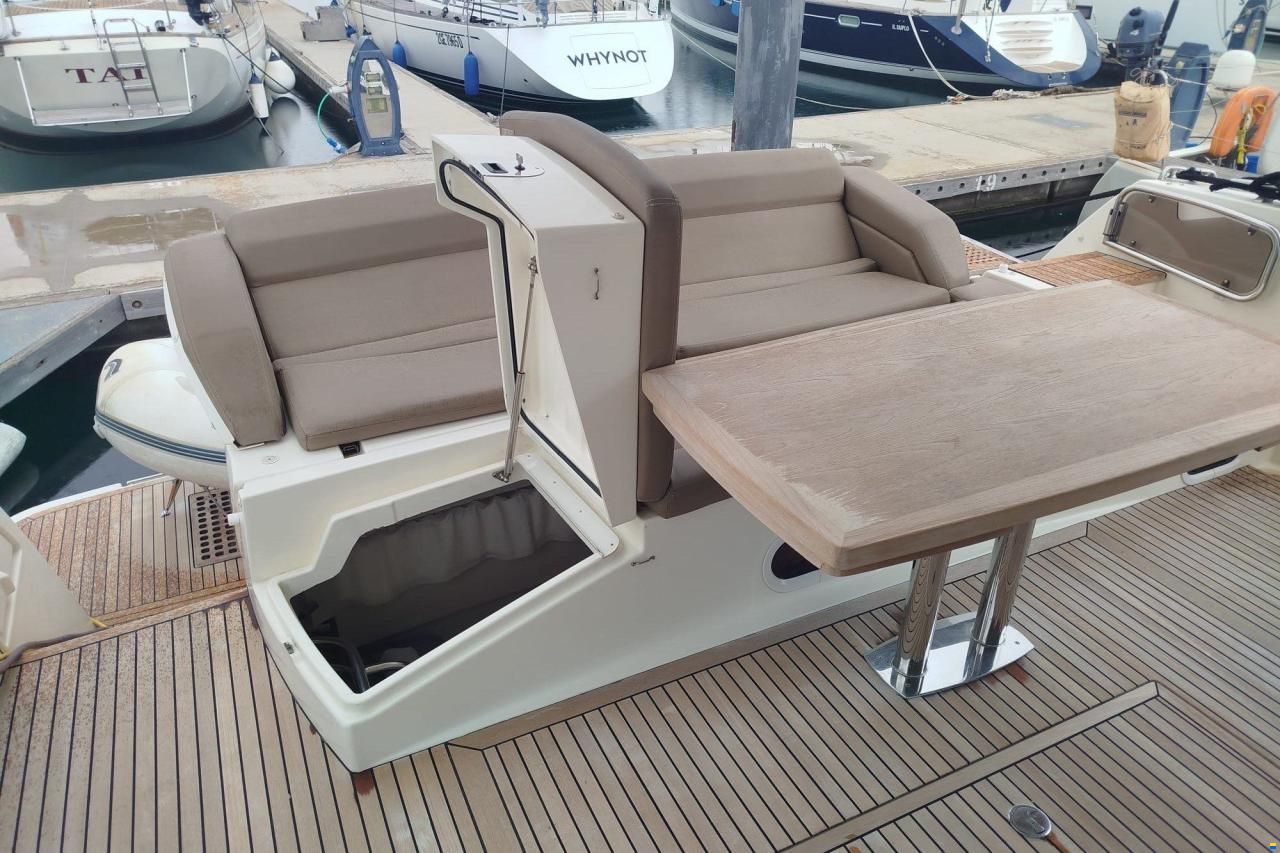 Prestige 550