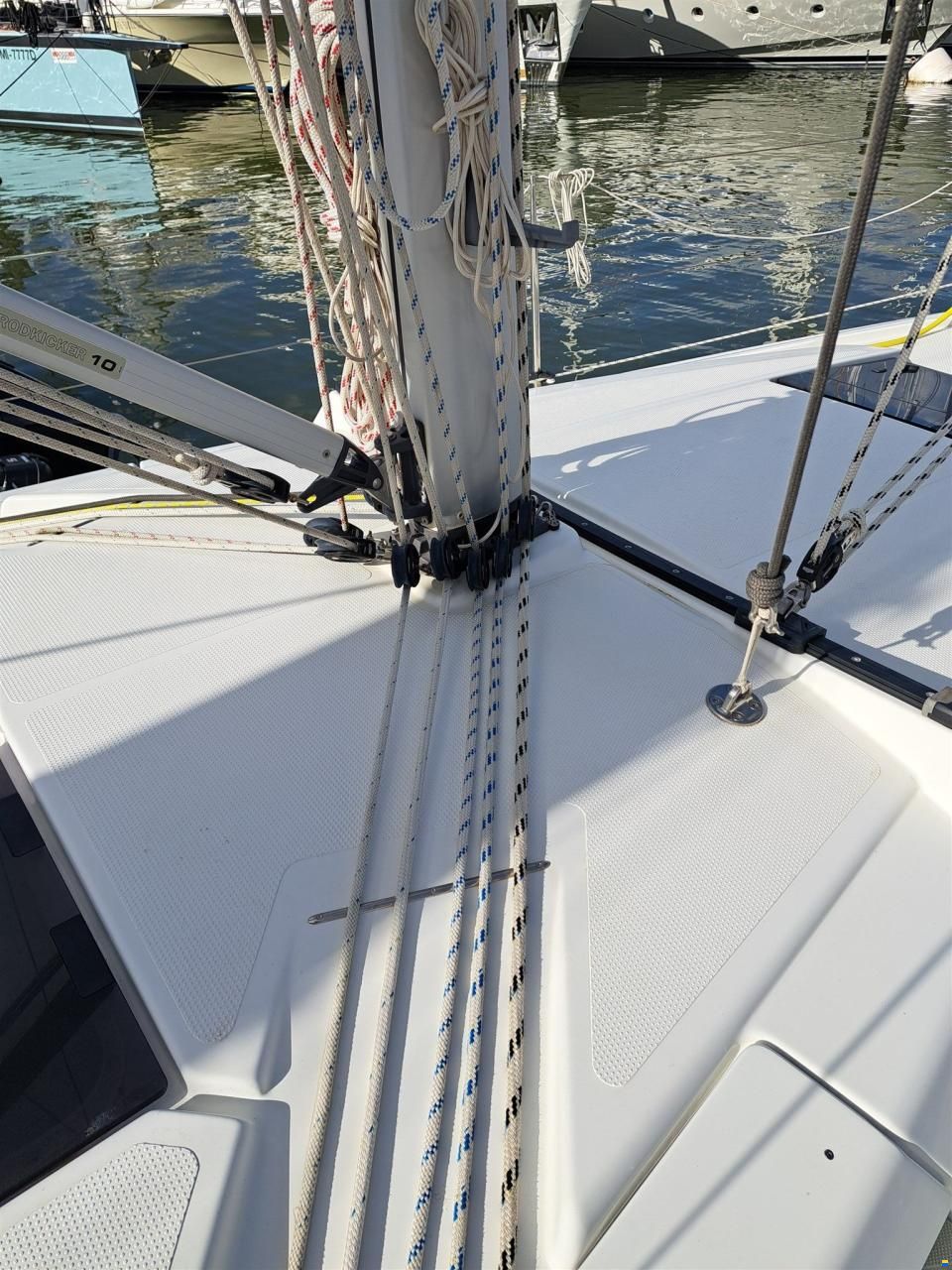 Hanse 348