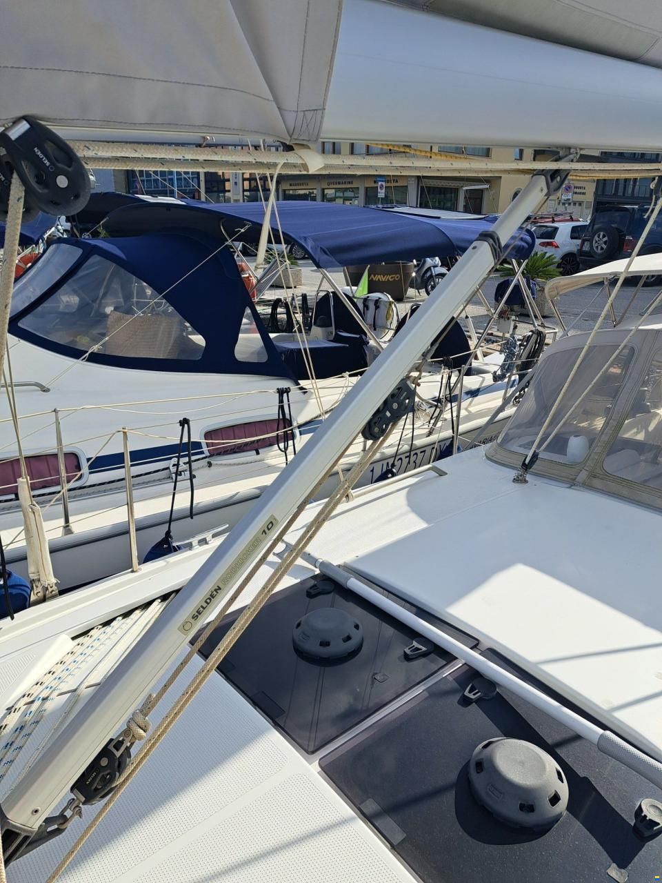 Hanse 348