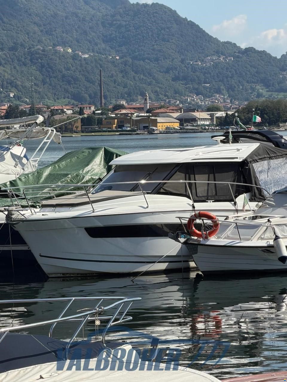 Jeanneau Merry Fisher 895