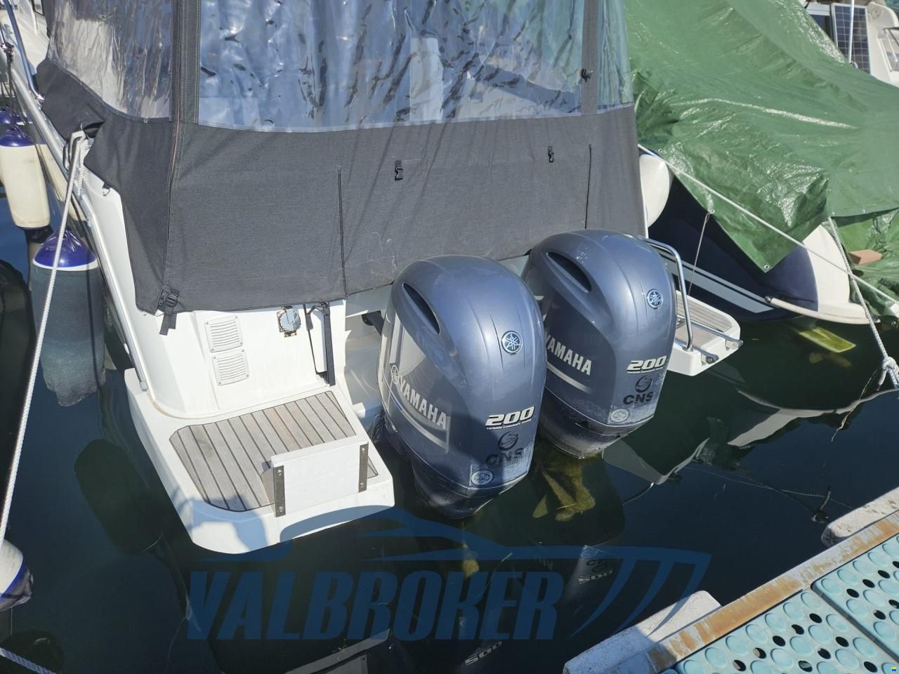 Jeanneau Merry Fisher 895