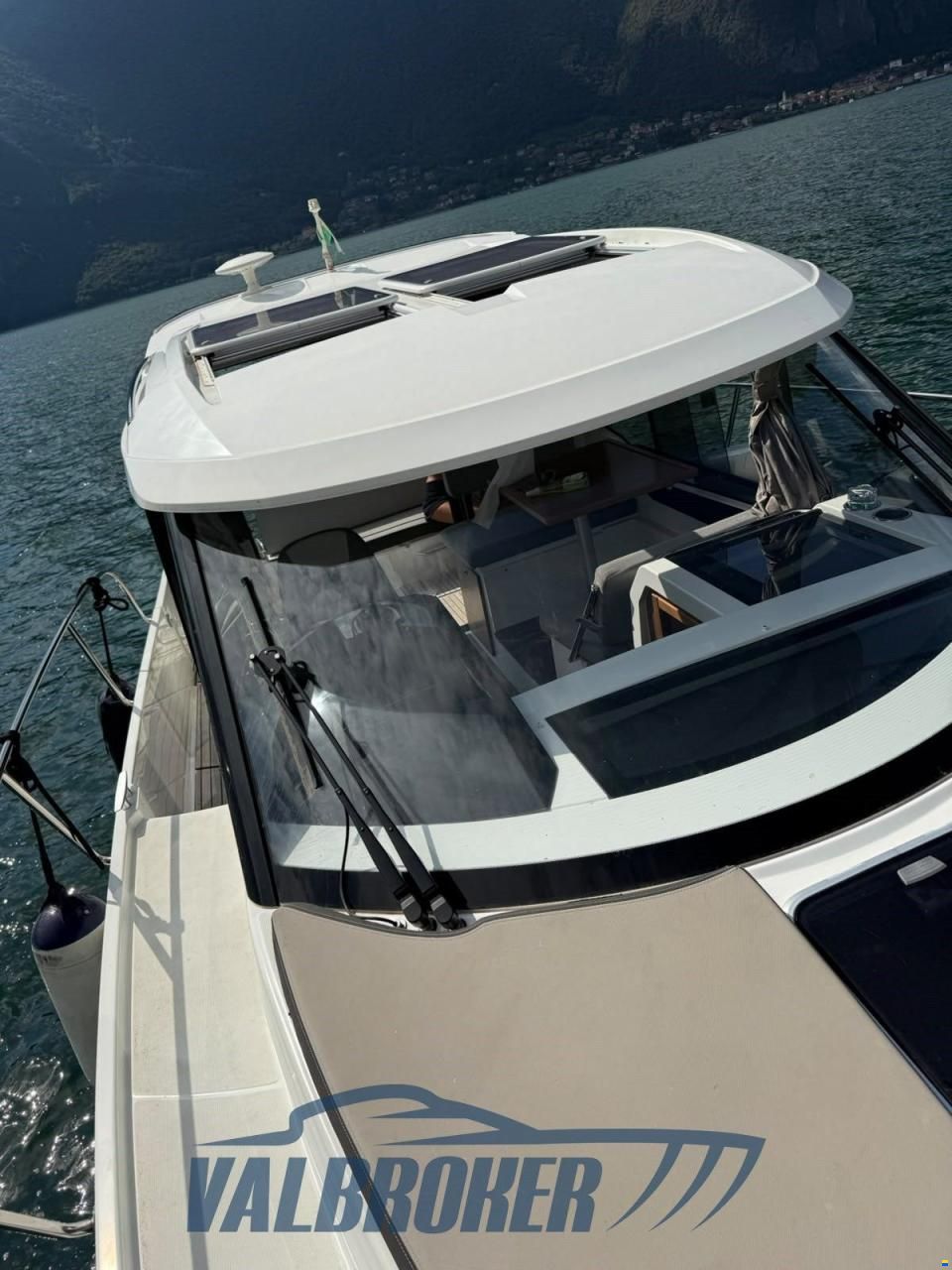 Jeanneau Merry Fisher 895